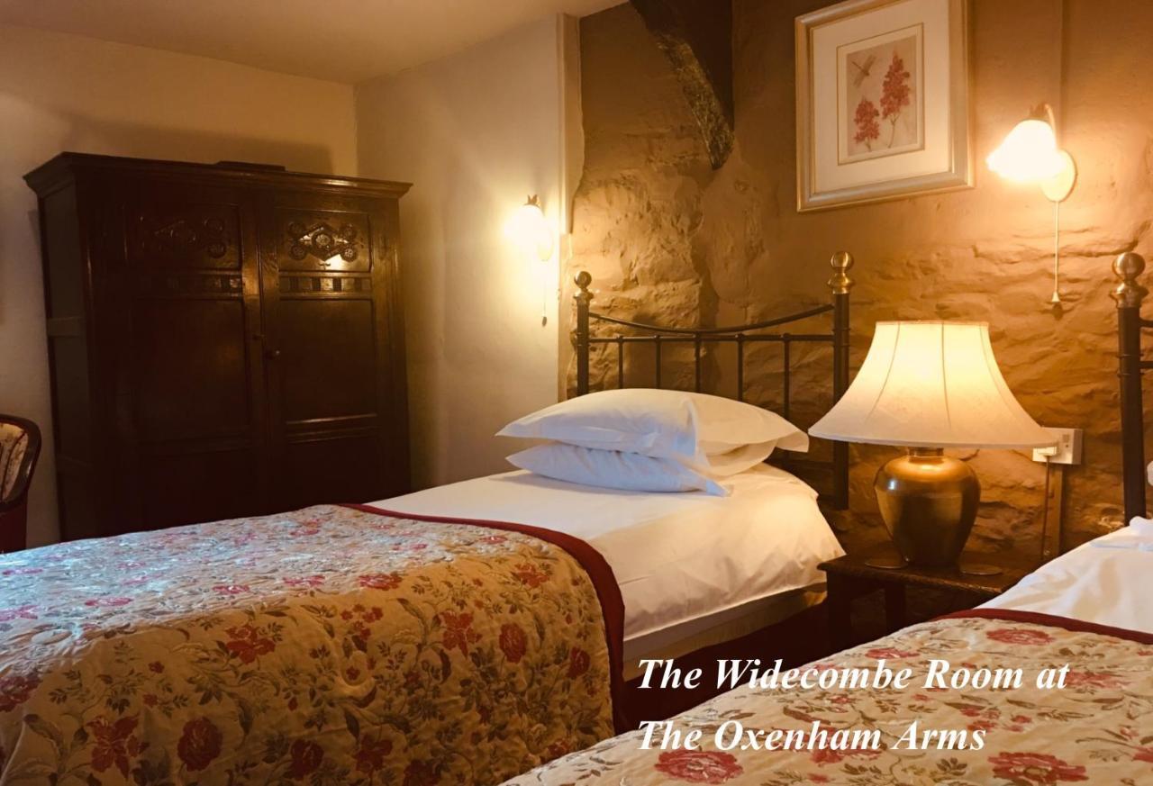 The Oxenham Arms Hotel Devon South Zeal Quarto foto
